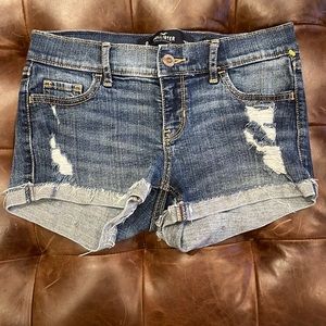 Hollister low rise short shorts size 0 waist 24